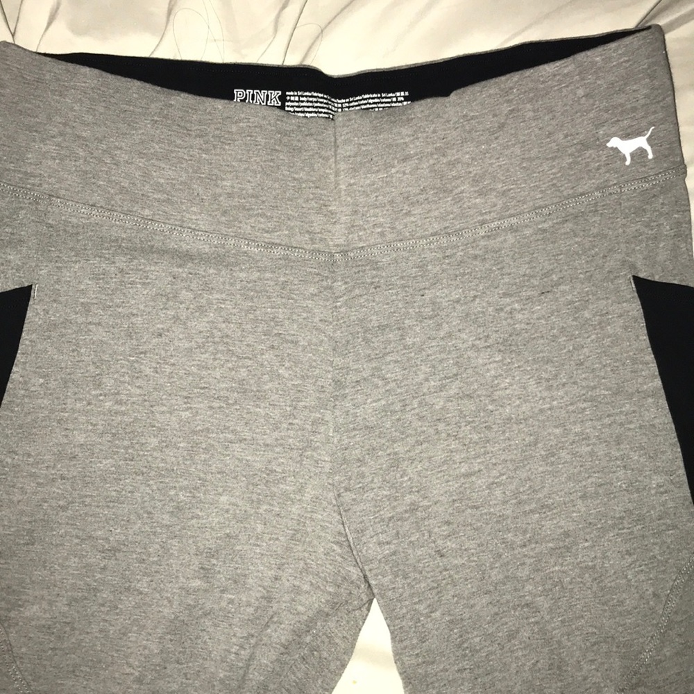 🚫 Donated 🚫 VS PINK Yoga Pants